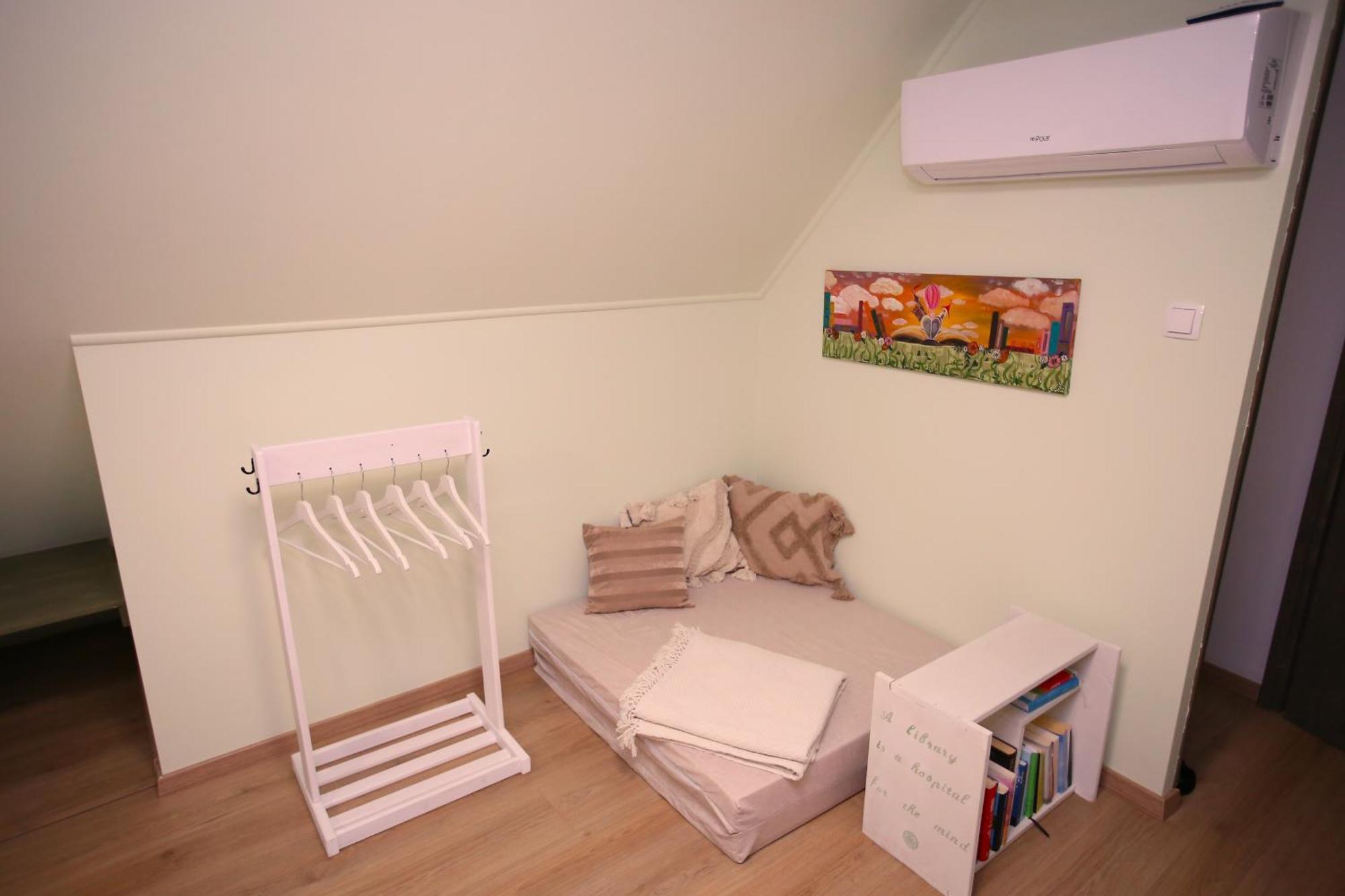 Apartamento Góhér pince és vendégház Csaszartoltes Exterior foto